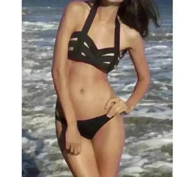 LilySH Design Strappy Black Bikini - Picture 2 of 2